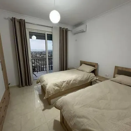Apartman Modern Overlooking The Of Tirana Kamëz