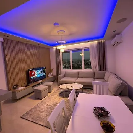 Апартаменты Modern Overlooking The Of Tirana