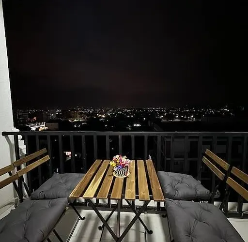Modern Overlooking The Of Tirana Apartman *